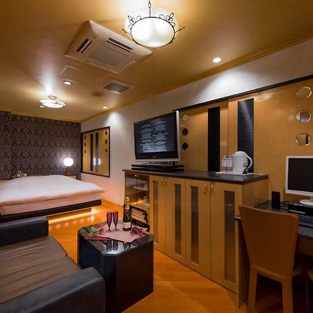 Hotel Linden Oji (Adults Only) Tokyo Bagian luar foto