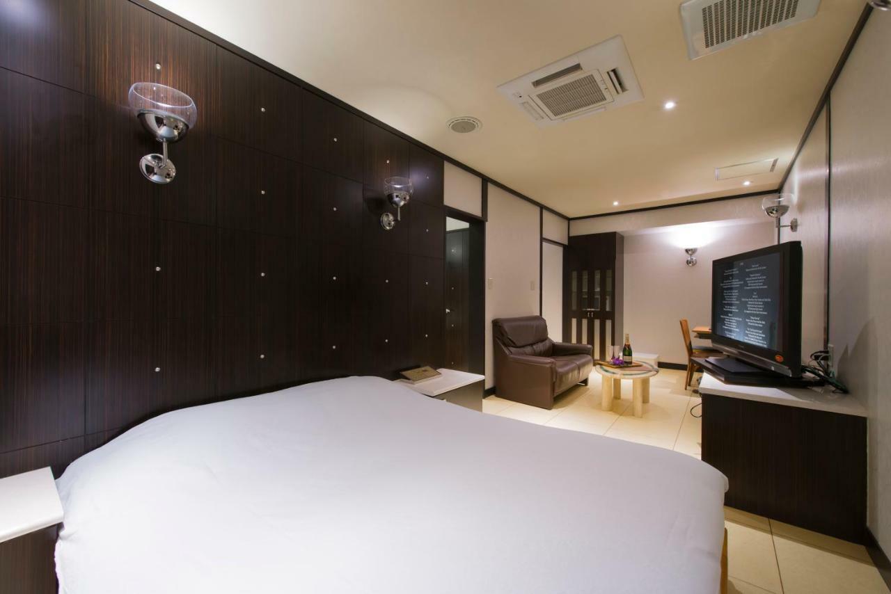 Hotel Linden Oji (Adults Only) Tokyo Bagian luar foto