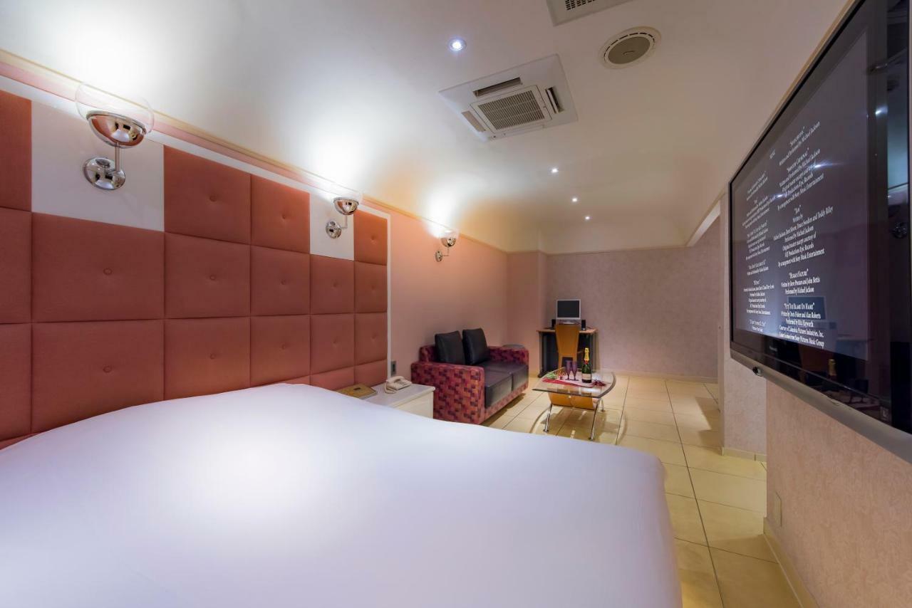 Hotel Linden Oji (Adults Only) Tokyo Bagian luar foto
