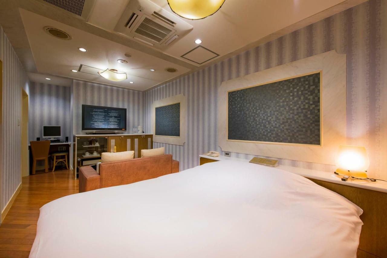 Hotel Linden Oji (Adults Only) Tokyo Bagian luar foto